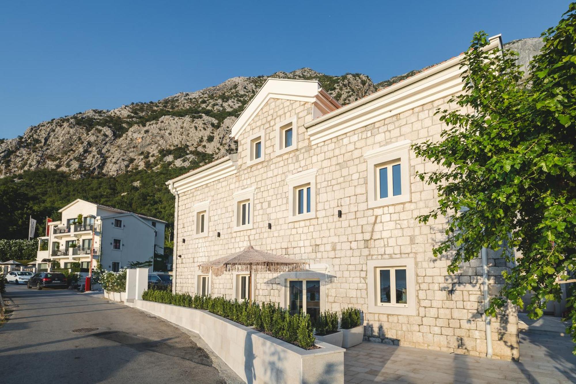 Hotel Palazzo Del Mare - Essenza Kotor Exterior foto