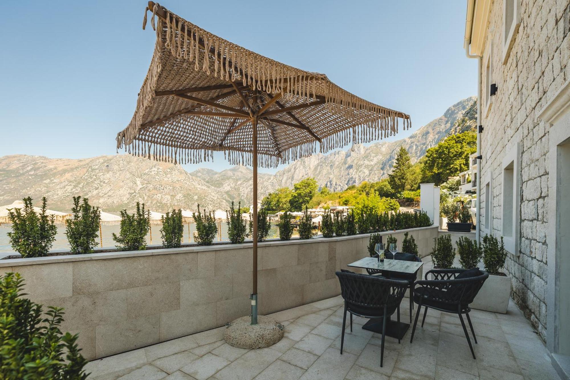 Hotel Palazzo Del Mare - Essenza Kotor Exterior foto