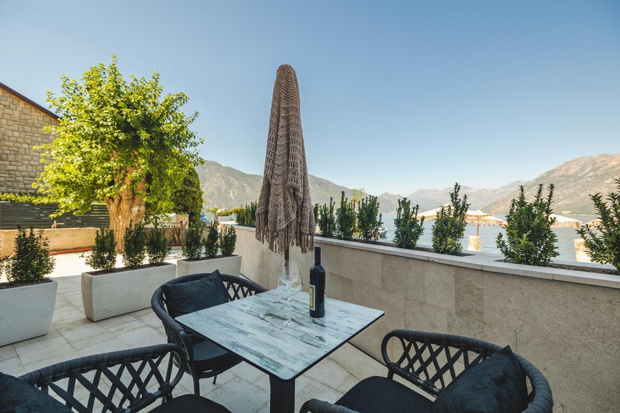 Hotel Palazzo Del Mare - Essenza Kotor Exterior foto